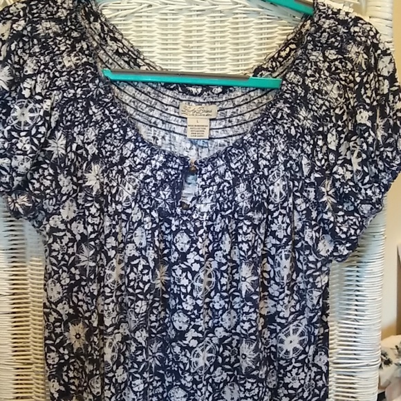 Lucky Brand Tops - ☘️LUCKY BRAND  Top